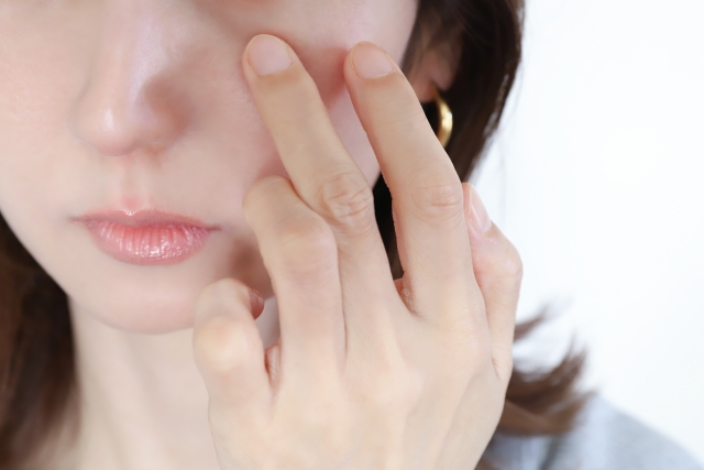 シミ　消し方　自宅